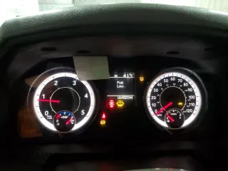 2017 Ram 2500 Tradesman z VIN 3C6UR5HLXHG779912, wystawiony jako Copart lot #86354724 z przebiegiem 184 920 mil mil oraz Szkoda całkowita • Salvage title. Historia ofert i sprzedaży dostępna na DreamBid. Obrazek 9.