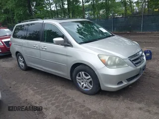 2005 Honda Odyssey EX-L with VIN 5FNRL38685B409199, listed as a IAAI auction lot 42362938 with 230,010 mi miles and . Bid and sale history available at DreamBid. Image 1.