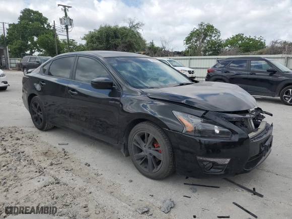 2014 Nissan Altima 2.5 SV with VIN 1N4AL3AP1EC429507, listed as a Copart auction lot 53527875 with 209,232 mi miles and Clean Title. Bid and sale history available at carsss.com. Image 4.
