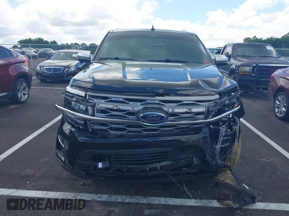 2022 Ford Expedition Platinum with VIN 1FMJU1MT6NEA02232, listed as a IAAI auction lot 42507482 with 18,848 mi miles and . Bid and sale history available at DreamBid. Image 12.