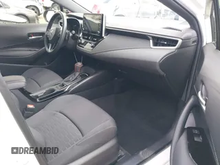 2020 Toyota Corolla Hatchback SE with VIN JTND4RBE3L3077866, listed as a IAAI auction lot 42078596 with 60,153 mi miles. Bid and sale history available at carsss.com. Image 5.