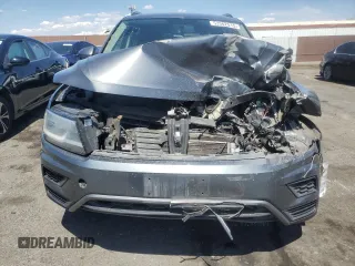 2020 Volkswagen Tiguan S z VIN 3VV1B7AX8LM053566, wystawiony jako Copart lot #53362515 z przebiegiem 87 450 mil mil oraz Szkoda całkowita • Salvage title. Historia ofert i sprzedaży dostępna na DreamBid. Obrazek 5.