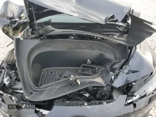 2024 Tesla Model 3 z VIN 5YJ3E1EA6RF864393, wystawiony jako Copart lot #41414425 z przebiegiem 1 529 mil mil oraz Szkoda całkowita • Salvage title. Historia ofert i sprzedaży dostępna na DreamBid. Obrazek 12.