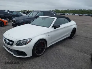 2018 Mercedes-Benz C 63 S AMG with VIN WDDWK8HB6JF622390, listed as a IAAI auction lot 40542462 with Not Provided miles and . Bid and sale history available at carsss.com. Image 16.