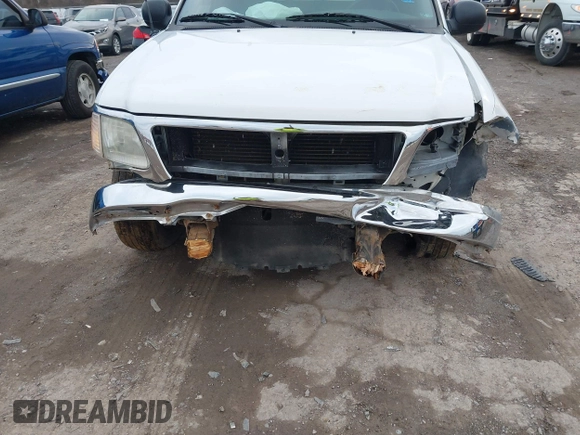 2003 Ford F-150 XL with VIN 1FTRX17W43NA31343, listed as a IAAI auction lot 41576625 with 1 mi miles. Bid and sale history available at carsss.com. Image 6.