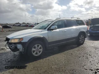 2008 Volvo XC70 with VIN YV4BZ982381014793, listed as a Copart auction lot 46294055 with 179,496 mi miles and Salvage Title. Bid and sale history available at carsss.com. Image 1.