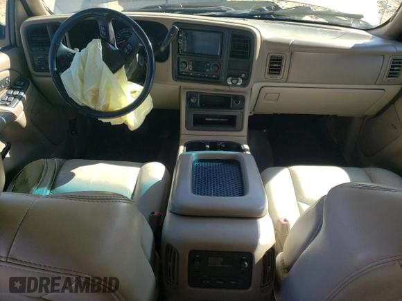 2006 Chevrolet Avalanche Z66 with VIN 3GNEC12ZX6G134153, listed as a Copart auction lot 43323195 with 223,582 mi miles and Salvage title. Bid and sale history available at DreamBid. Image 8.