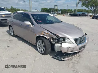 2008 Lexus ES 330 z VIN JTHBJ46G882217263, wystawiony jako IAAI lot #41794675 z przebiegiem 173 242 mil mil oraz . Historia ofert i sprzedaży dostępna na DreamBid. Obrazek 1.