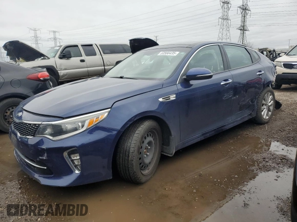 2018 Kia Optima LX z VIN 5XXGT4L30JG247411, wystawiony jako Copart lot #53566435 z przebiegiem 68 407 mil mil oraz Szkoda całkowita • Salvage title. Historia ofert i sprzedaży dostępna na DreamBid. Obrazek 1.
