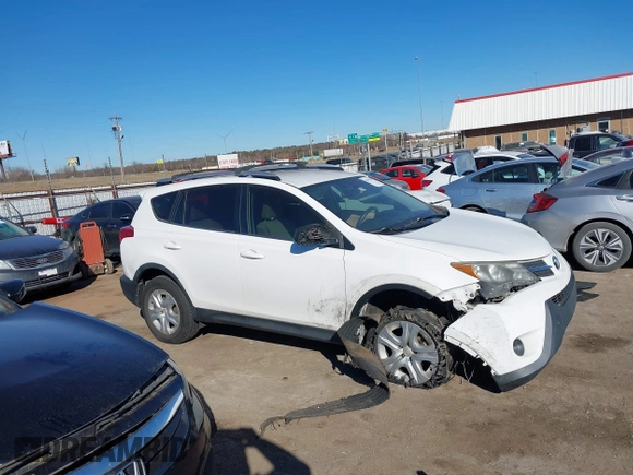 2013 Toyota RAV4 LE with VIN JTMZFREV5D5015987, listed as a IAAI auction lot 41406133 with 188,411 mi miles. Bid and sale history available at carsss.com. Image 13.