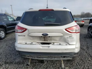 2014 Ford Escape SE with VIN 1FMCU0GX5EUB63677, listed as a Copart auction lot 88471095 with Not Provided miles and Salvage Title. Bid and sale history available at carsss.com. Image 6.