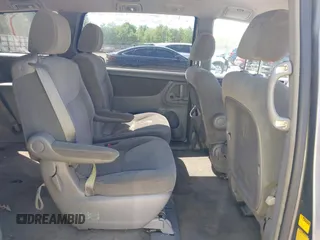 2004 Toyota Sienna CE with VIN 5TDZA23C34S092715, listed as a IAAI auction lot 42148090 with 188,710 mi miles. Bid and sale history available at carsss.com. Image 8.