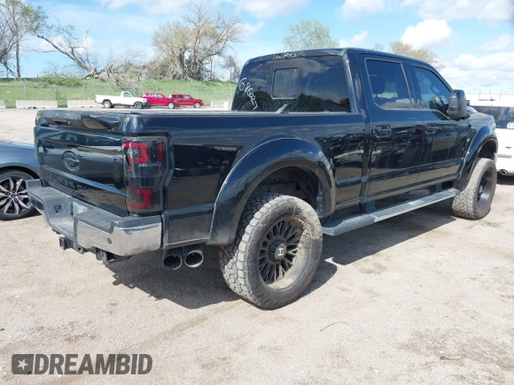 2018 Ford F-250 XL with VIN 1FT7W2BT0JEB59802, listed as a IAAI auction lot 42125940 with 73,654 mi miles and . Bid and sale history available at DreamBid. Image 4.