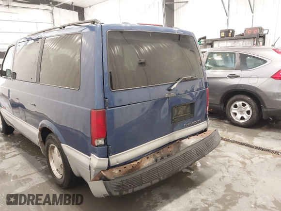 1997 Chevrolet Astro with VIN 1GNEL19W7VB159983, listed as a IAAI auction lot 41361140 with 227,087 mi miles. Bid and sale history available at carsss.com. Image 6.