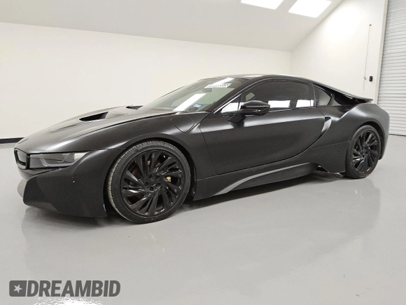 2016 BMW i8 with VIN WBY2Z2C55GV676098, listed as a Copart auction lot 52350665 with 38,649 mi miles and Clean Title. Bid and sale history available at carsss.com. Image 1.