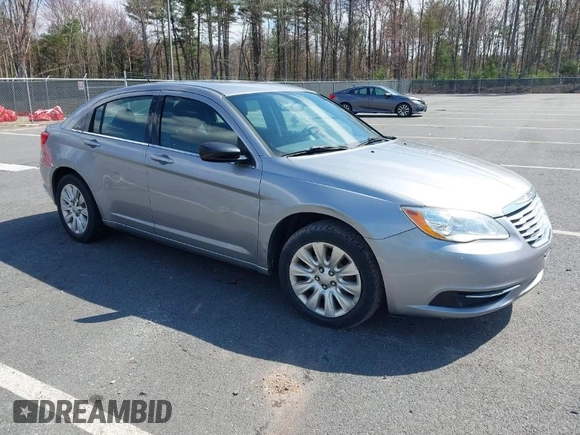 2014 Chrysler 200 LX with VIN 1C3CCBAB7EN212540, listed as a IAAI auction lot 42037247 with 207,670 mi miles. Bid and sale history available at carsss.com. Image 1.