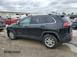 2018 Jeep Cherokee Latitude Plus with VIN 1C4PJLLX1JD524550, listed as a Copart auction lot 75652534 with 240,091 mi miles and Salvage Title. Bid and sale history available at carsss.com. Image 2.