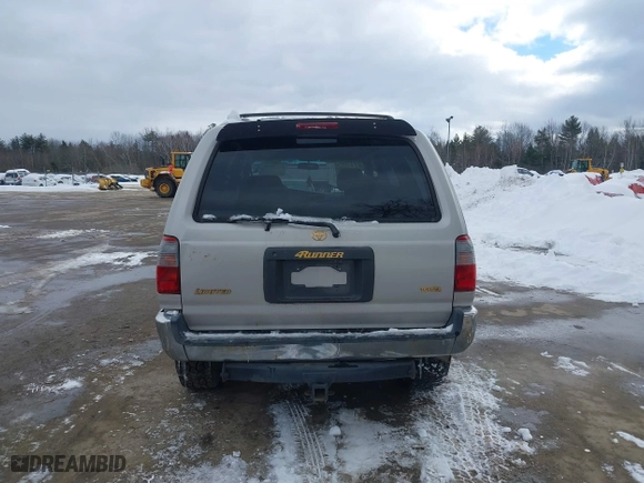 1998 Toyota 4Runner Limited with VIN JT3HN87RXW0144093, listed as a IAAI auction lot 41520901 with 205,623 mi miles. Bid and sale history available at carsss.com. Image 15.