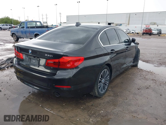 2020 BMW 5 Series 530i with VIN WBAJR3C08LWW77822, listed as a IAAI auction lot 41880376 with 52,533 mi miles and . Bid and sale history available at carsss.com. Image 4.