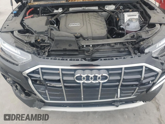 2024 Audi Q5 Premium Plus z VIN WA1BBAFY1R2000476, wystawiony jako Copart lot #84108294 z przebiegiem 11 209 mil mil oraz Szkoda całkowita • Salvage title. Historia ofert i sprzedaży dostępna na DreamBid. Obrazek 12.