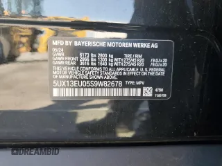 2025 BMW X5 sDrive40i with VIN 5UX13EU05S9W82678, listed as a Copart auction lot 49857255 with 9,901 mi miles and Salvage Title. Bid and sale history available at carsss.com. Image 14.