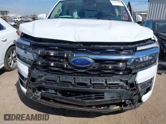2024 Ford Expedition Max Limited with VIN 1FMJK1K87REA65544, listed as a IAAI auction lot 41627008 with 33,380 mi miles and . Bid and sale history available at DreamBid. Image 6.