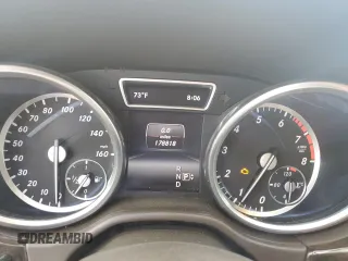2015 Mercedes-Benz M 350 z VIN 4JGDA5JBXFA527876, wystawiony jako Copart lot #52631565 z przebiegiem 178 818 mil mil oraz Szkoda całkowita • Salvage title. Historia ofert i sprzedaży dostępna na DreamBid. Obrazek 9.