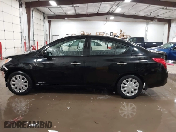 2014 Nissan Versa S Plus with VIN 3N1CN7APXEL832557, listed as a IAAI auction lot 41479495 with 71,722 mi miles. Bid and sale history available at carsss.com. Image 15.