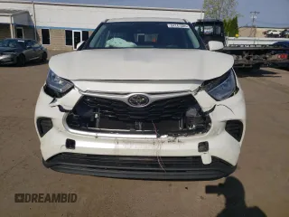 2020 Toyota Highlander L with VIN 5TDCZRBH9LS504672, listed as a Copart auction lot 54147505 with 49,879 mi miles and Salvage title. Bid and sale history available at DreamBid. Image 5.