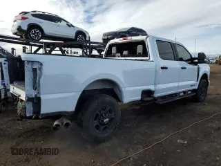 2024 Ford F-350 XL with VIN 1FT8W3BT7REE07436, listed as a Copart auction lot 41823075 with 16,514 mi miles and Salvage Title. Bid and sale history available at DreamBid. Image 3.