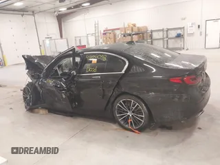 2022 BMW 5 Series 540i xDrive with VIN WBA73BJ09NWX56346, listed as a IAAI auction lot 41476038 with Not provided miles and . Bid and sale history available at DreamBid. Image 13.