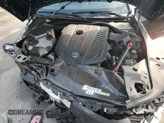 2023 Toyota Supra 3.0 z VIN WZ1DB0G01PW056961, wystawiony jako Copart lot #57842115 z przebiegiem Nie podano mil oraz Szkody całkowita. Historia ofert i sprzedaży dostępna na DreamBid. Obrazek 11.