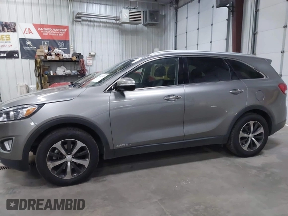 2017 Kia Sorento EX with VIN 5XYPHDA56HG322608, listed as a IAAI auction lot 40663020 with 88,770 mi miles and . Bid and sale history available at DreamBid. Image 14.