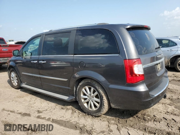 2015 Chrysler Town & Country Limited Platinum with VIN 2C4RC1GG1FR753400, listed as a Copart auction lot 54749855 with 146,561 mi miles and Clean Title. Bid and sale history available at carsss.com. Image 3.