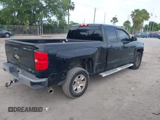 2019 Chevrolet Silverado 1500 LT with VIN 2GCRCPEC5K1126338, listed as a IAAI auction lot 42078005 with 127,600 mi miles and . Bid and sale history available at DreamBid. Image 4.