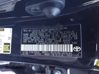 2023 Toyota Corolla LE z VIN 5YFB4MDEXPP028284, wystawiony jako IAAI lot #41332462 z przebiegiem 19 565 mil mil oraz . Historia ofert i sprzedaży dostępna na DreamBid. Obrazek 9.