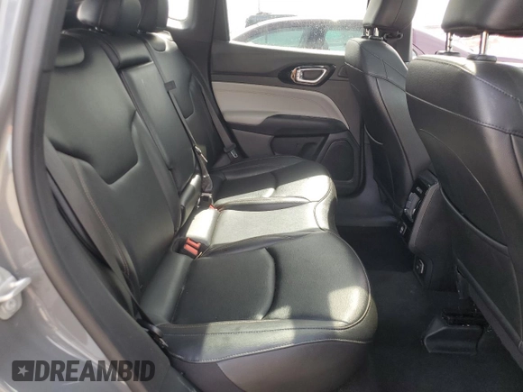 2023 Jeep Compass (RED) Edition z VIN 3C4NJDCN8PT572187, wystawiony jako Copart lot #56355855 z przebiegiem 38 506 mil mil oraz Nie do naprawy • Non repairable. Historia ofert i sprzedaży dostępna na DreamBid. Obrazek 11.