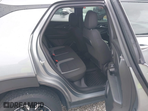 2023 Chevrolet TrailBlazer LT with VIN KL79MPSL2PB068064, listed as a IAAI auction lot 41912209 with 22,859 mi miles. Bid and sale history available at carsss.com. Image 8.