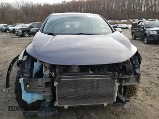 2017 Honda CR-V LX with VIN 2HKRW6H33HH207584, listed as a Copart auction lot 68419992 with 84,453 mi miles. Bid and sale history available at carsss.com. Image 5.