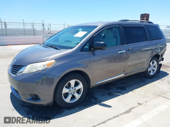 2011 Toyota Sienna LE AAS with VIN 5TDKK3DC3BS049461, listed as a IAAI auction lot 42629071 with 122,023 mi miles and . Bid and sale history available at DreamBid. Image 18.
