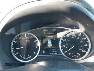 2018 Nissan Sentra SV with VIN 3N1AB7AP4JL611935, listed as a IAAI auction lot 41454540 with 61,923 mi miles. Bid and sale history available at carsss.com. Image 7.