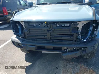 2024 Ford Bronco Outer Banks with VIN 1FMDE8BH8RLB21905, listed as a IAAI auction lot 41903020 with 2,665 mi miles. Bid and sale history available at carsss.com. Image 6.