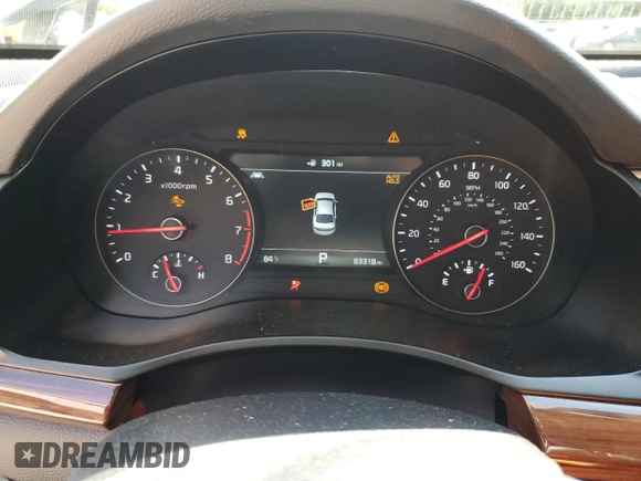 2017 Kia Cadenza Premium with VIN KNALC4J15H5060760, listed as a Copart auction lot 70795214 with 83,318 mi miles and Salvage Title. Bid and sale history available at carsss.com. Image 9.