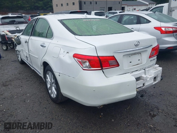 2012 Lexus ES 330 z VIN JTHBK1EG6C2490871, wystawiony jako IAAI lot #42508216 z przebiegiem 131 468 mil mil oraz . Historia ofert i sprzedaży dostępna na DreamBid. Obrazek 3.