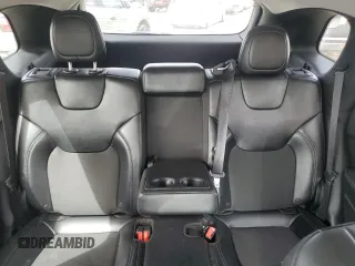 2019 Jeep Cherokee Latitude Plus with VIN 1C4PJLLB5KD202922, listed as a Copart auction lot 48298455 with 125,475 mi miles and Clean Title. Bid and sale history available at carsss.com. Image 10.