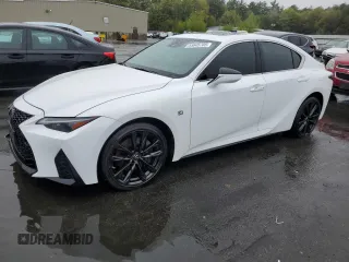 2021 Lexus IS 350 F Sport z VIN JTHGZ1E2XM5021689, wystawiony jako Copart lot #55645705 z przebiegiem 56 972 mil mil oraz Szkoda całkowita • Salvage title. Historia ofert i sprzedaży dostępna na DreamBid. Obrazek 1.