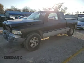 1997 Dodge 1500 z VIN 3B7HC13Z6VG825621, wystawiony jako Copart lot #83291024 z przebiegiem 193 785 mil mil oraz Szkoda całkowita • Salvage title. Historia ofert i sprzedaży dostępna na DreamBid. Obrazek 1.