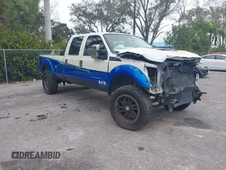 2014 Ford F-250 XL z VIN 1FT7W2B66EEA20029, wystawiony jako IAAI lot #41332736 z przebiegiem 181 889 mil mil oraz . Historia ofert i sprzedaży dostępna na DreamBid. Obrazek 1.