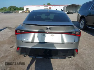 2021 Lexus IS 350 F Sport z VIN JTHGZ1B29M5045003, wystawiony jako IAAI lot #42126600 z przebiegiem 49 148 mil mil oraz . Historia ofert i sprzedaży dostępna na DreamBid. Obrazek 16.