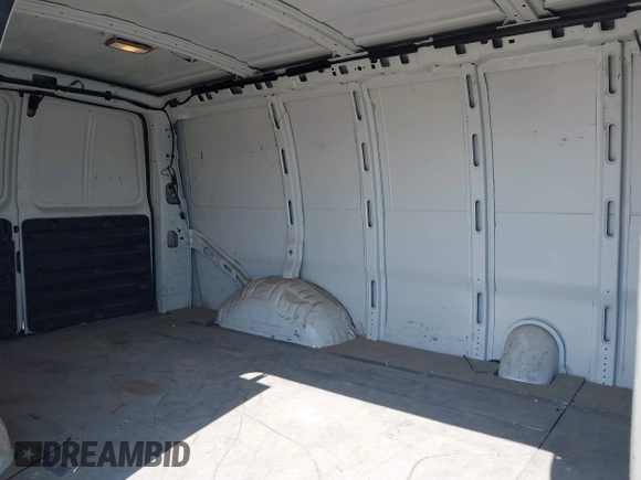 2012 Chevrolet Express Cargo with VIN 1GCZGTCGXC1147602, listed as a IAAI auction lot 42396258 with 286,796 mi miles and . Bid and sale history available at DreamBid. Image 8.